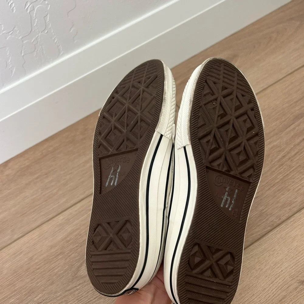 Women's Cream Canvas Slip-On Converse Sneakers - Picture 4 of 4